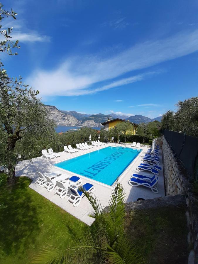 Appartamenti Elisabeth Brenzone sul Garda Exteriör bild