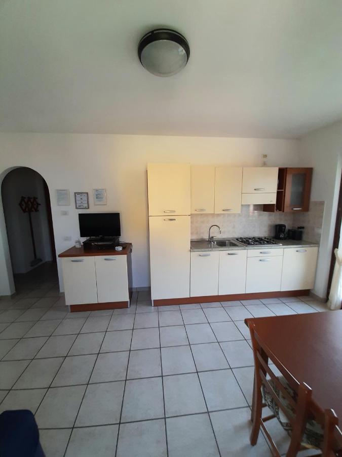Appartamenti Elisabeth Brenzone sul Garda Exteriör bild