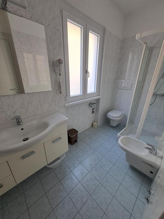 Appartamenti Elisabeth Brenzone sul Garda Exteriör bild