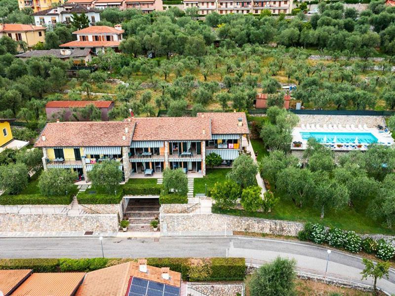 Appartamenti Elisabeth Brenzone sul Garda Exteriör bild
